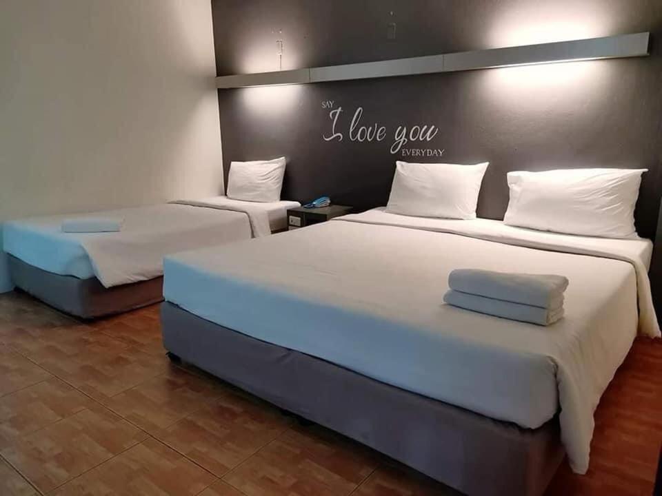 Bj City Hotel Surat Thani Eksteriør billede
